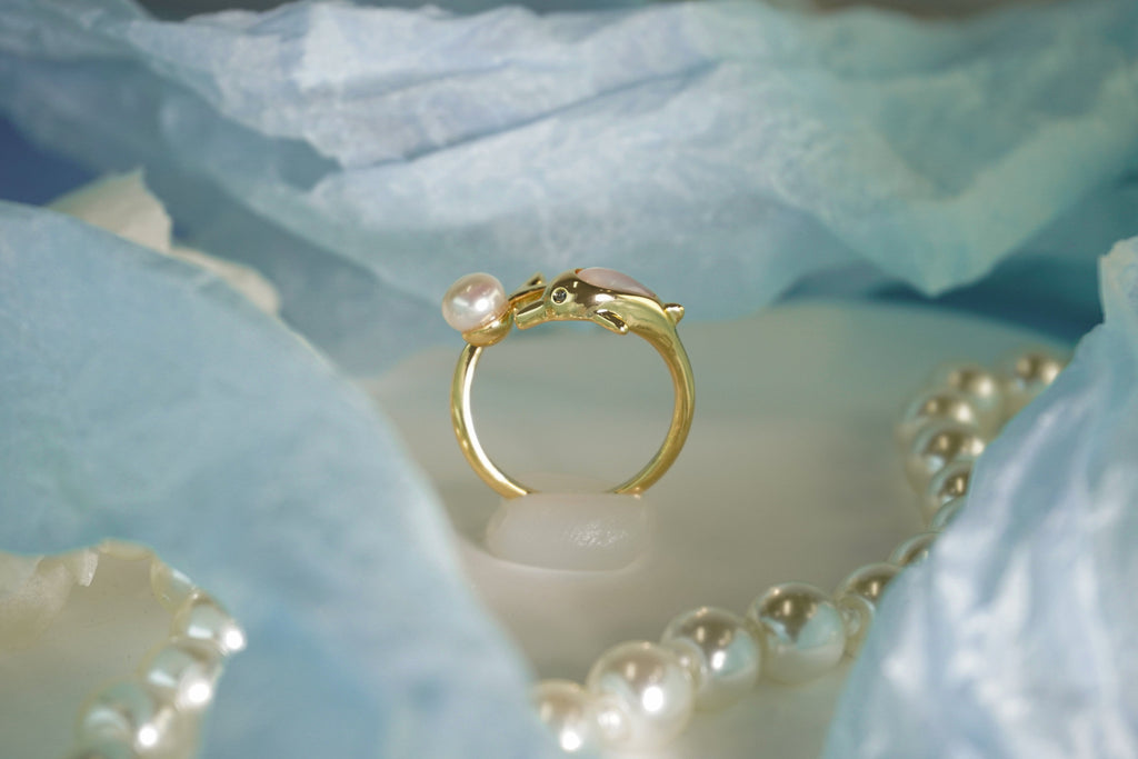 Playful Ocean Dolphin Open Wrap Statement Ring With Soft Round Accent For Summer Vacation & Daily Stack Styling